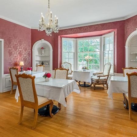 Beland Mansion-Blooming Garden Suite! ฟอร์ตสมิธ ภายนอก รูปภาพ